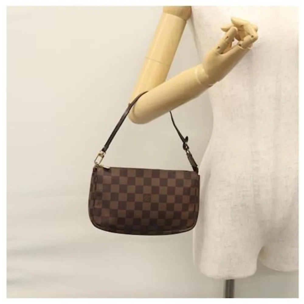 LOUIS VUITTON Damier Ebene Pochette Accessoires Pochette Brown